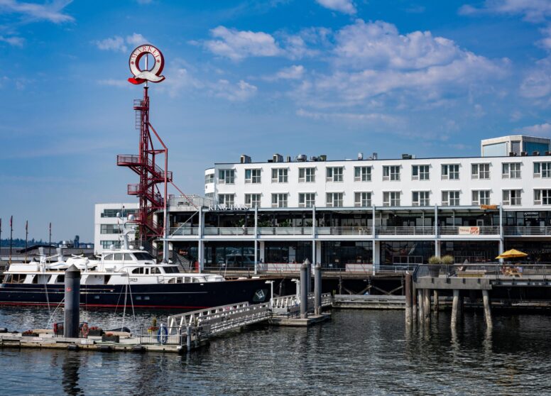 CLQH Hotel Exterior_36770245